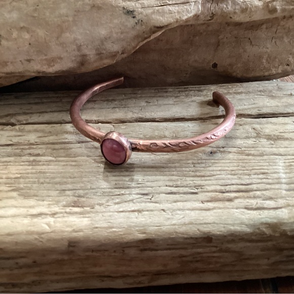 Copper and Rhodonite Cuff - Picture 4 of 8